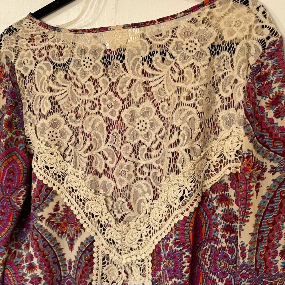 Henna S Bohemian Paisley Western Beach Long Sleeve with Lace Detail - Picture 3 of 6